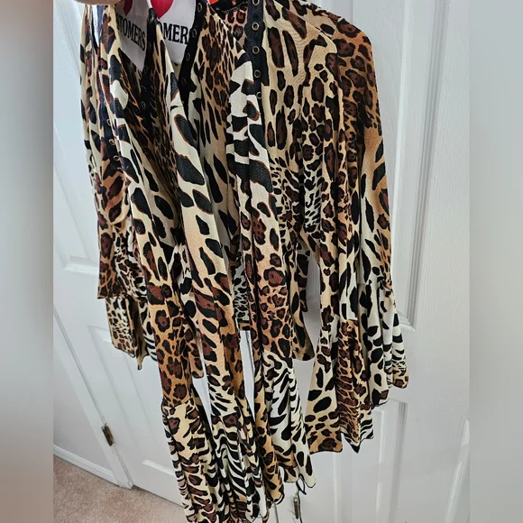 Leopard print blouse - Picture 7 of 8